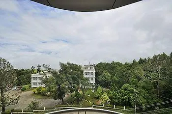 فندق Munnar Clouds الهند